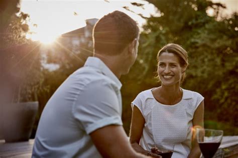 man relatie met oudere vrouw|Je hebt een relatie met een oudere man